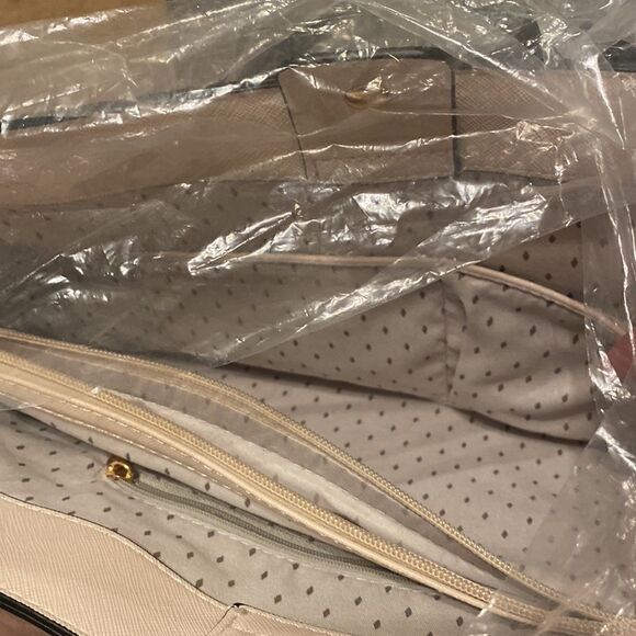 NWT Elegant Vanessa Williams The Lush Collection Ivory White Tote Bag - Picture 6 of 9